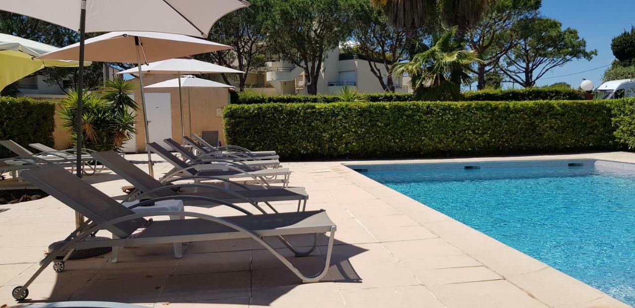 Hotel Le Galoubet Villeneuve-Loubet Eksteriør billede