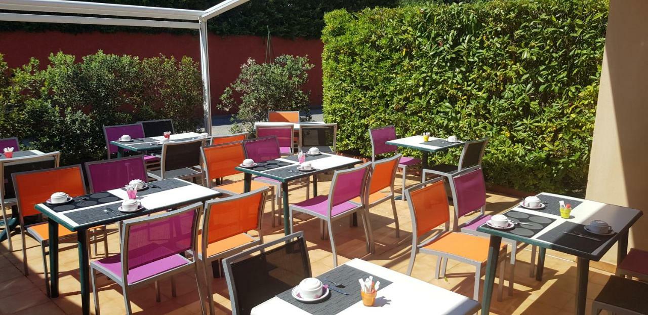 Hotel Le Galoubet Villeneuve-Loubet Eksteriør billede