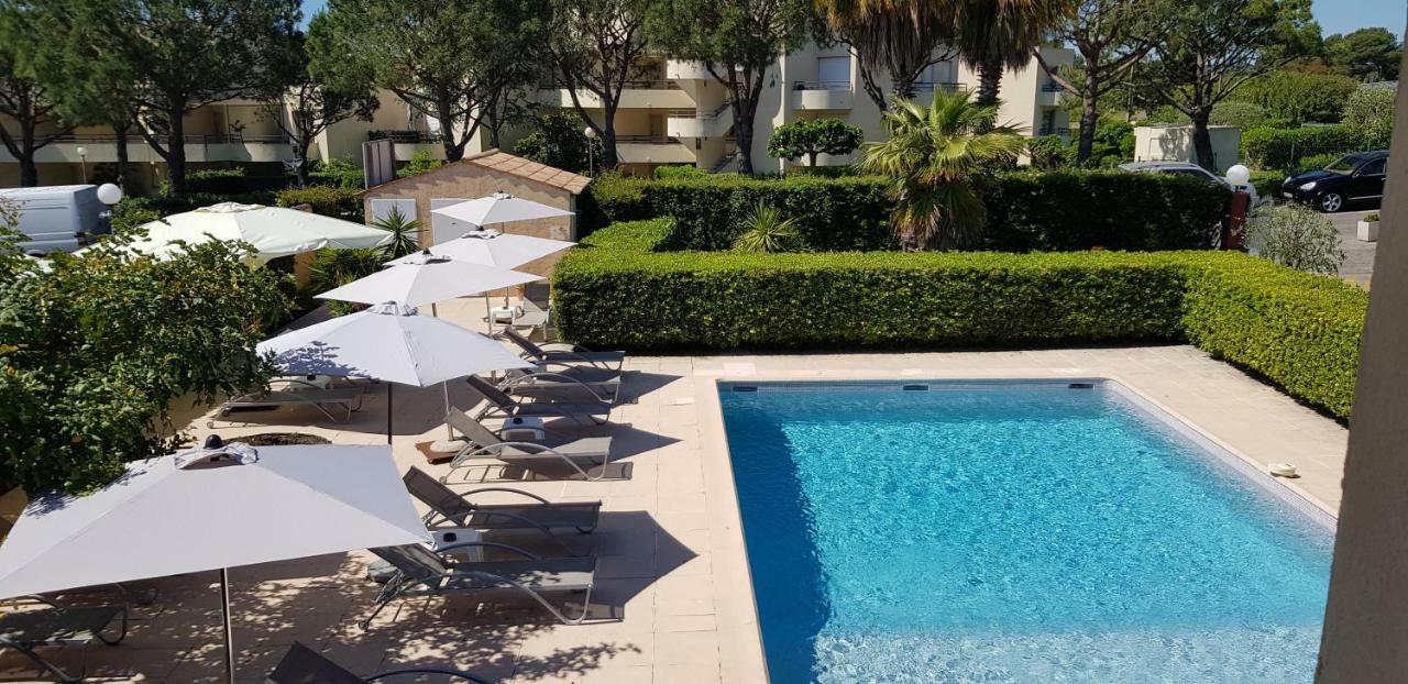 Hotel Le Galoubet Villeneuve-Loubet Eksteriør billede