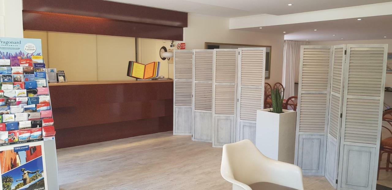 Hotel Le Galoubet Villeneuve-Loubet Eksteriør billede