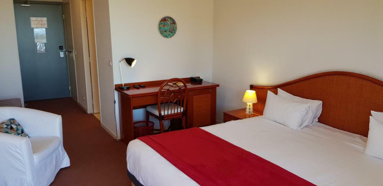 Hotel Le Galoubet Villeneuve-Loubet Eksteriør billede