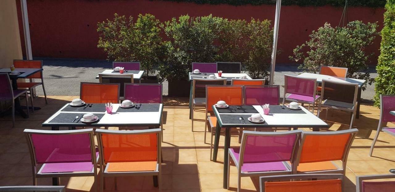 Hotel Le Galoubet Villeneuve-Loubet Eksteriør billede